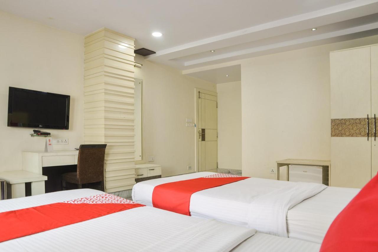 OYO 3573 Abcos Guest House Calcuta Exterior foto